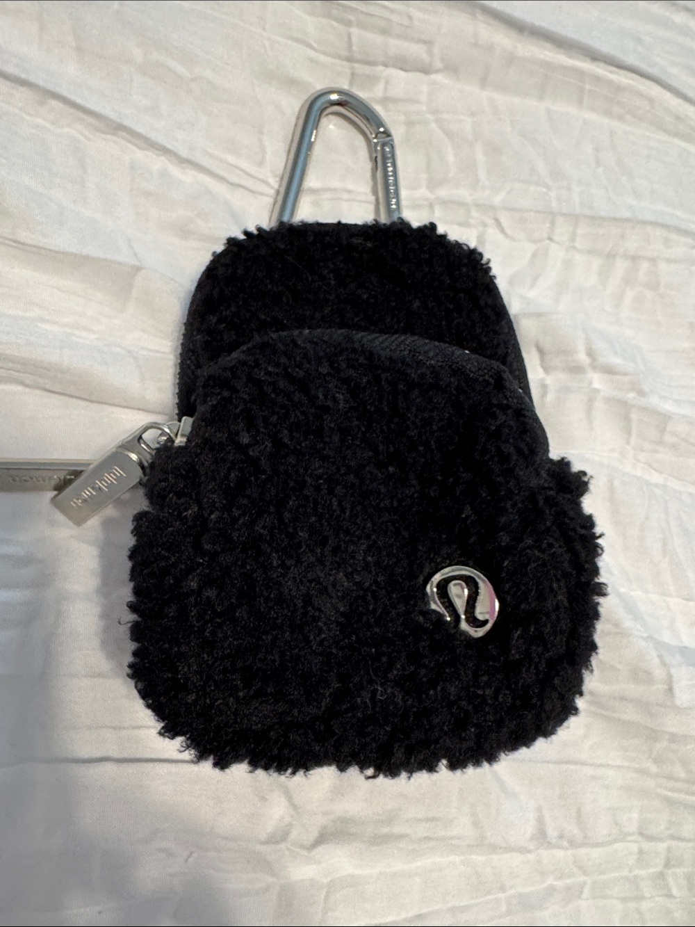 lululemon athletica Black Sherpa Clip-On Mini Pouch